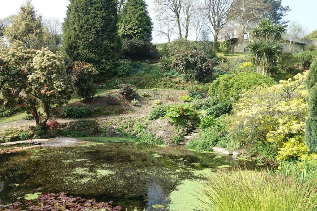 Greenswood - Cosy Cottage, Rural Location, Beautiful Landscaped Gardens With Pond And * Dartmouth