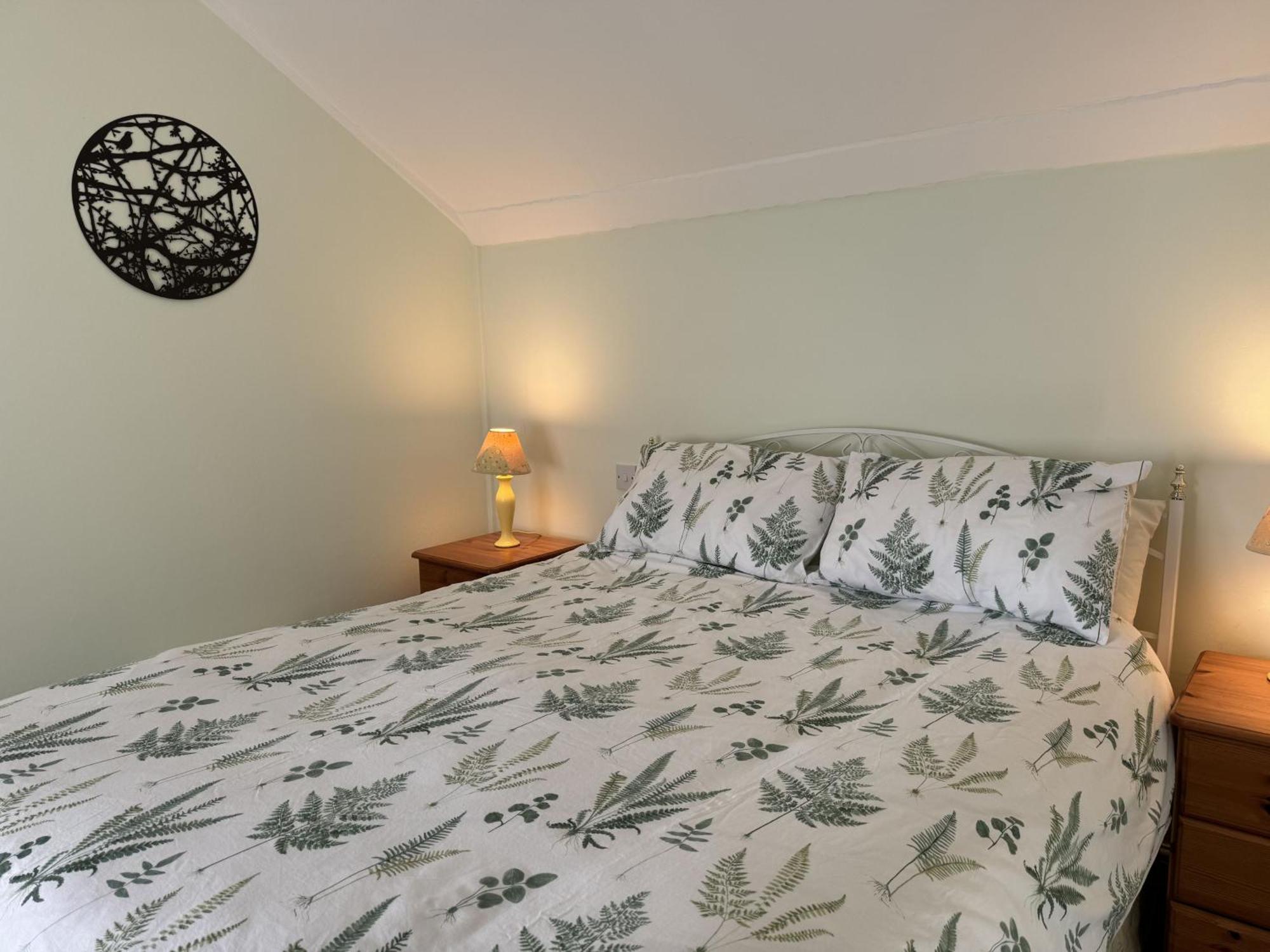 Greenswood - Cosy Cottage, Rural Location, Beautiful Landscaped Gardens With Pond And *